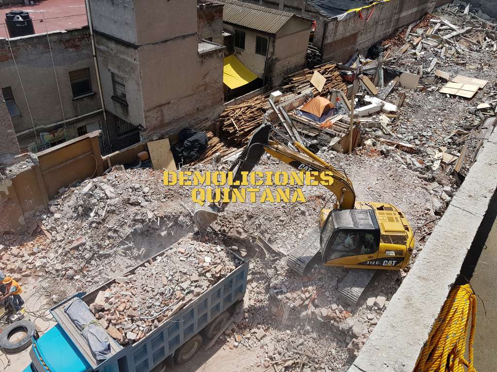 Demolición de casa en delegación Cuauhtémoc, colonia Centro CDMX