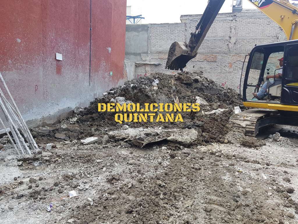 Demolición y excavación realizada en la Ciudad de México, colonia Roma Norte