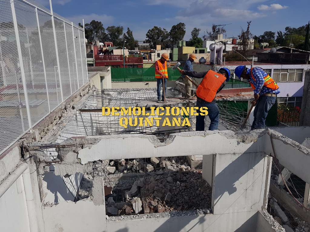 Demolición total realizada en alcaldía Iztacalco, Ciudad de México